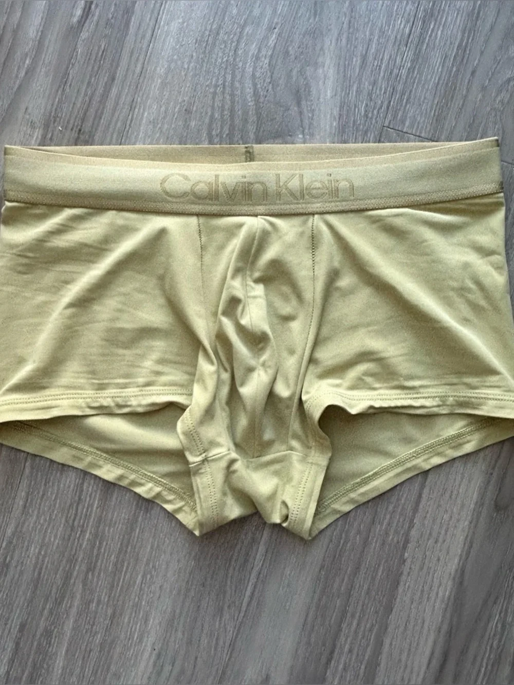 Calvin Klein | Tonal Logo Trunk in Classic Yellow Spring (Small)